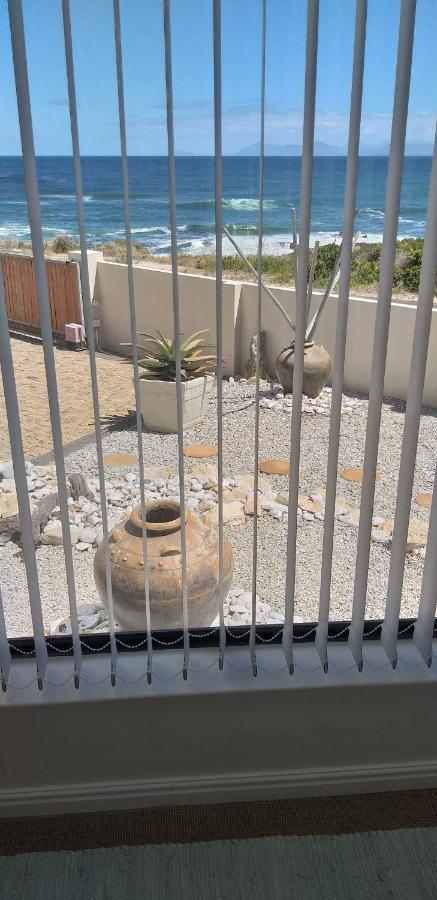 Wave Dancer Bed & Breakfast Gansbaai Exterior photo