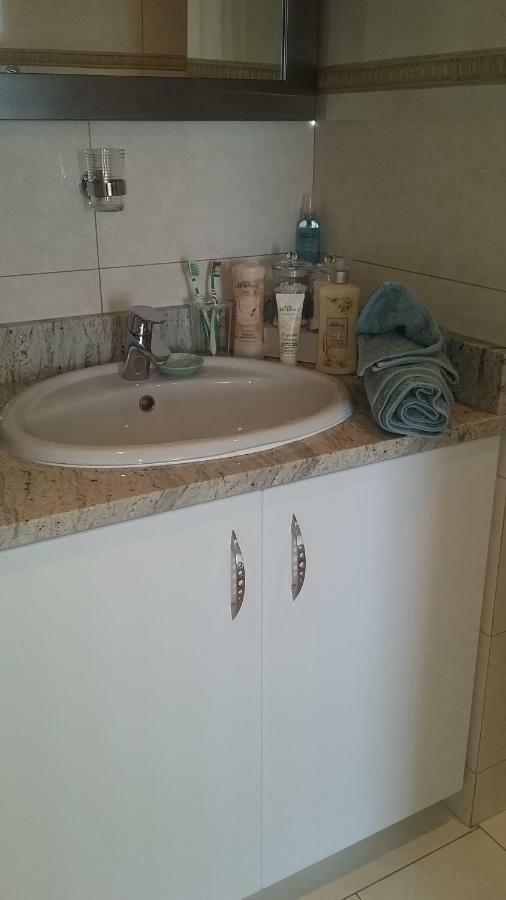 Wave Dancer Bed & Breakfast Gansbaai Exterior photo