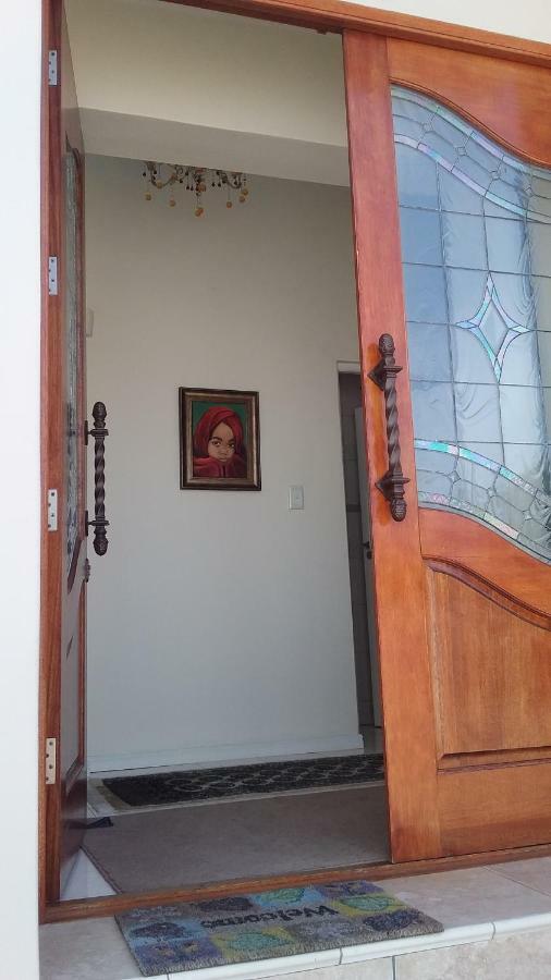 Wave Dancer Bed & Breakfast Gansbaai Exterior photo