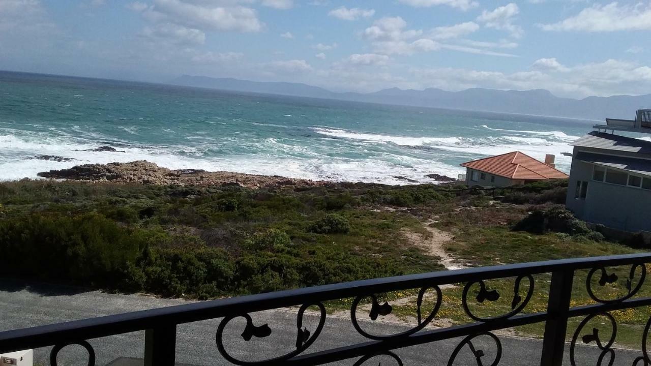 Wave Dancer Bed & Breakfast Gansbaai Exterior photo